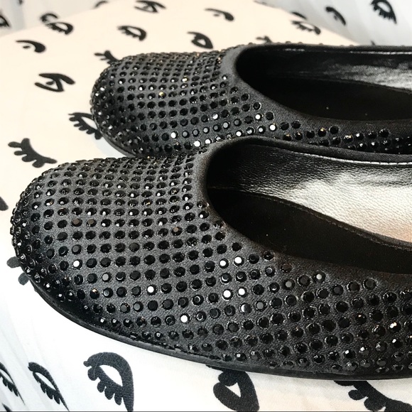 NIB BCBGMaxazria Swarovski Flats - Picture 6 of 8
